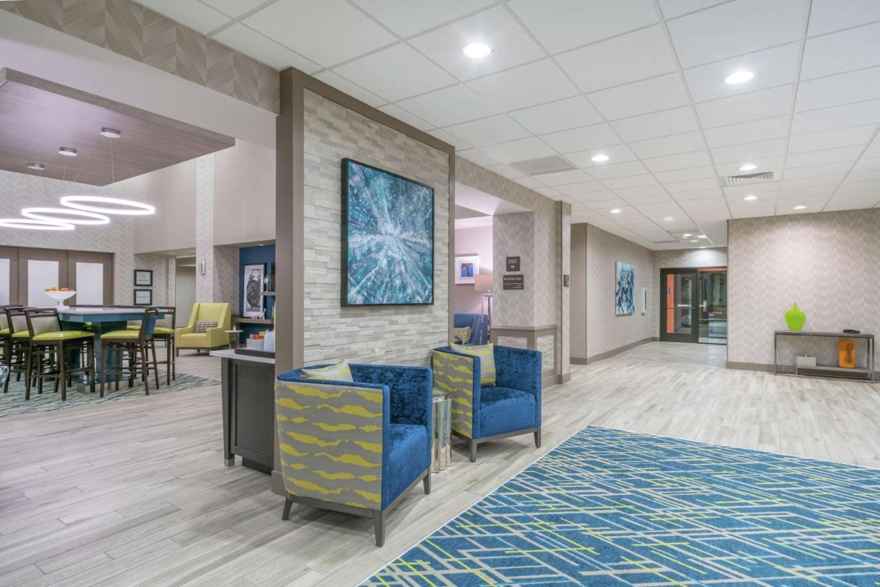 Hampton Inn & Suites Glenarden/Washington Dc Largo Eksteriør billede