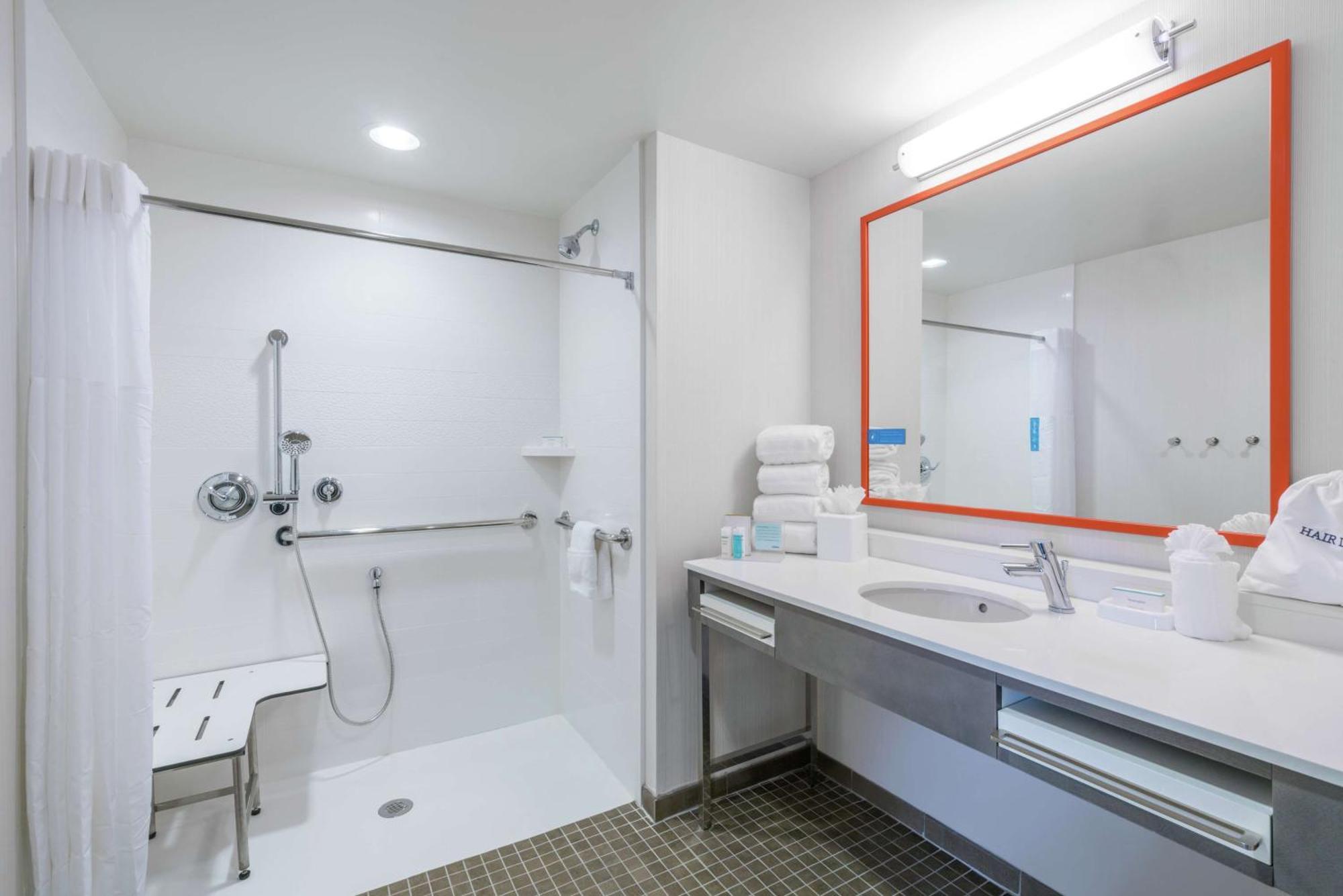 Hampton Inn & Suites Glenarden/Washington Dc Largo Eksteriør billede